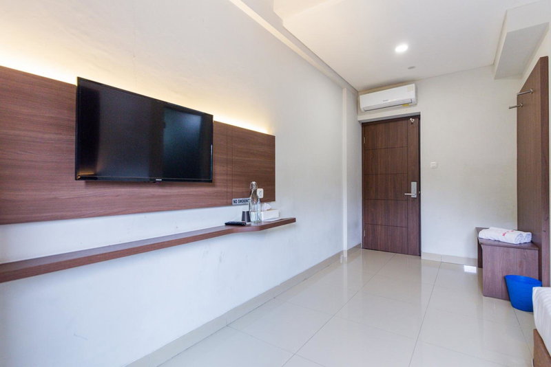 Urbanview Hotel Slipi Inn Palmerah, Jakarta, Indonesia