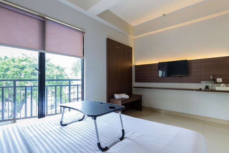 Urbanview Hotel Slipi Inn Palmerah, Jakarta, Indonesia