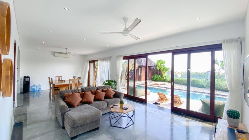 Villa Dew Canggu, Kerobokan, Indonesia