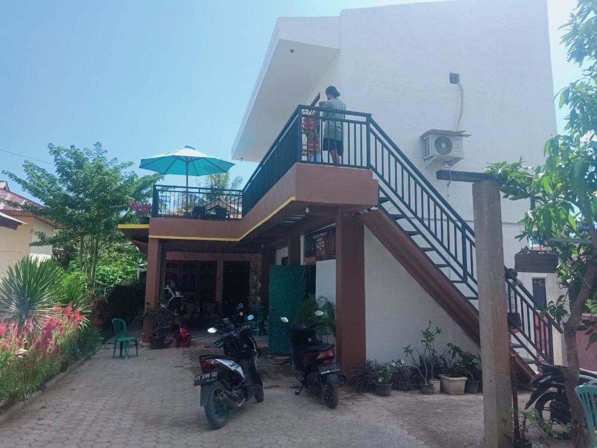 Cowang Dereng Home Stay, Indonesia