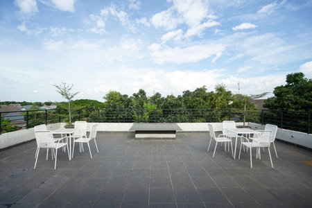 RedDoorz near Eka Hospital BSD City, Tangerang, Indonesia