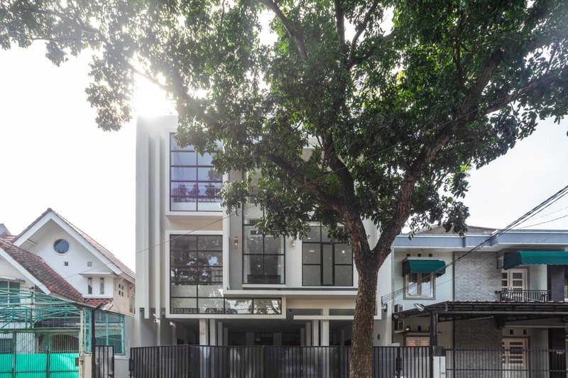 RedDoorz near Eka Hospital BSD City, Tangerang, Indonesia