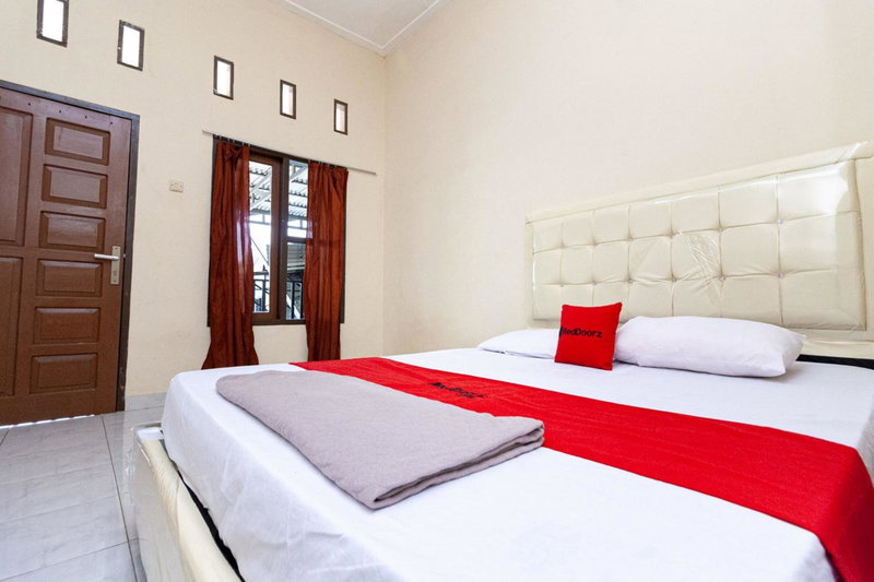 RedDoorz @ Jalan Sidomuncul 2 Jambi, Jambi, Indonesia