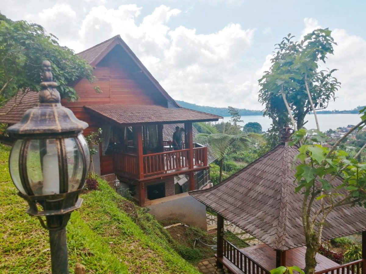 Flower Hill Villa Bali 'Villa Bukit Berbunga Bali', Indonesia
