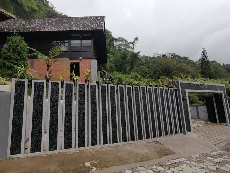 Flower Hill Villa Bali 'Villa Bukit Berbunga Bali', Bedugul, Indonesia