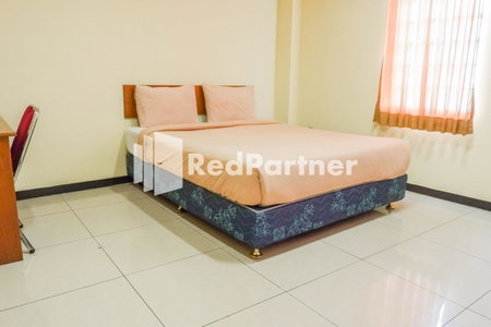 Grand Kembar Hotel Mitra RedDoorz, Bandung, Indonesia