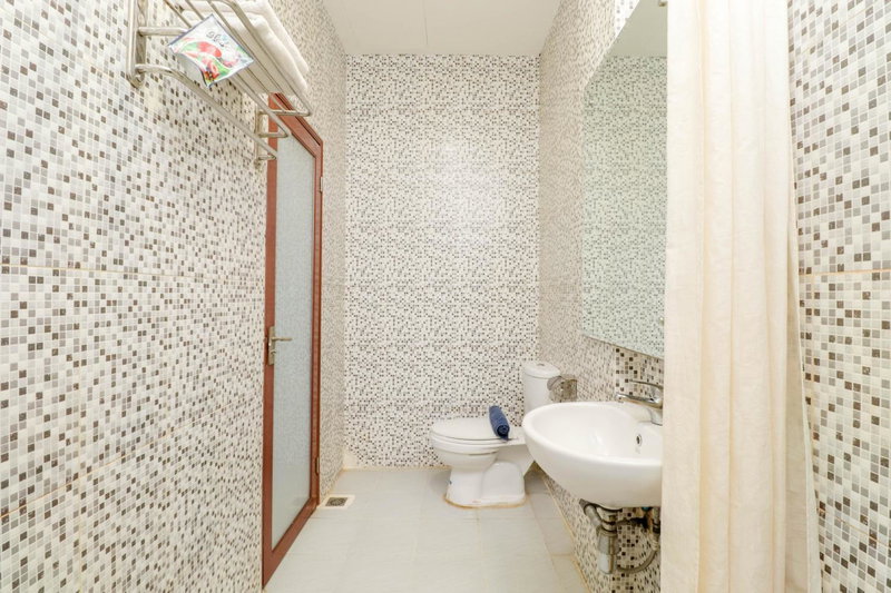 Blitz Hotel Batam Near Sultan Mahmud Ri'ayat Shah, Sekupang, Indonesia