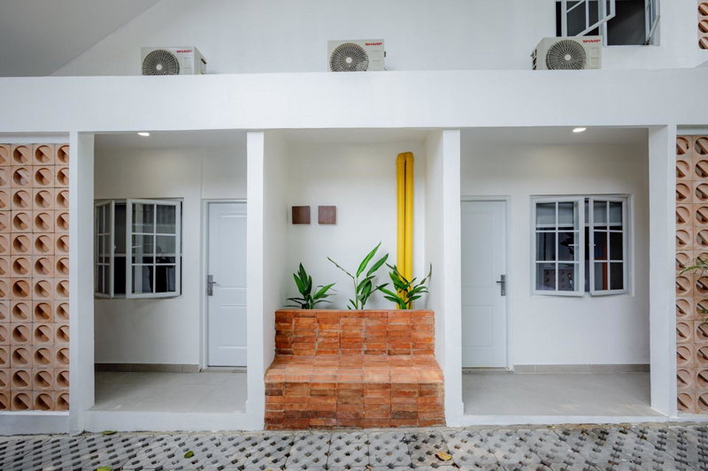 RedDoorz Plus at Jalan Gatot Subroto Jakarta, Jakarta, Indonesia