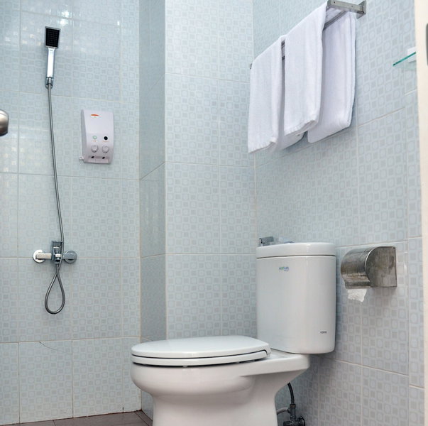 Rangkayo Basa Halal Hotel, Padang, Indonesia