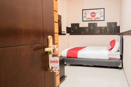 Hotel O Central Batu Near Jatim Park 3 Formerly Bunga Matahari Hotel, Batu, Indonesia