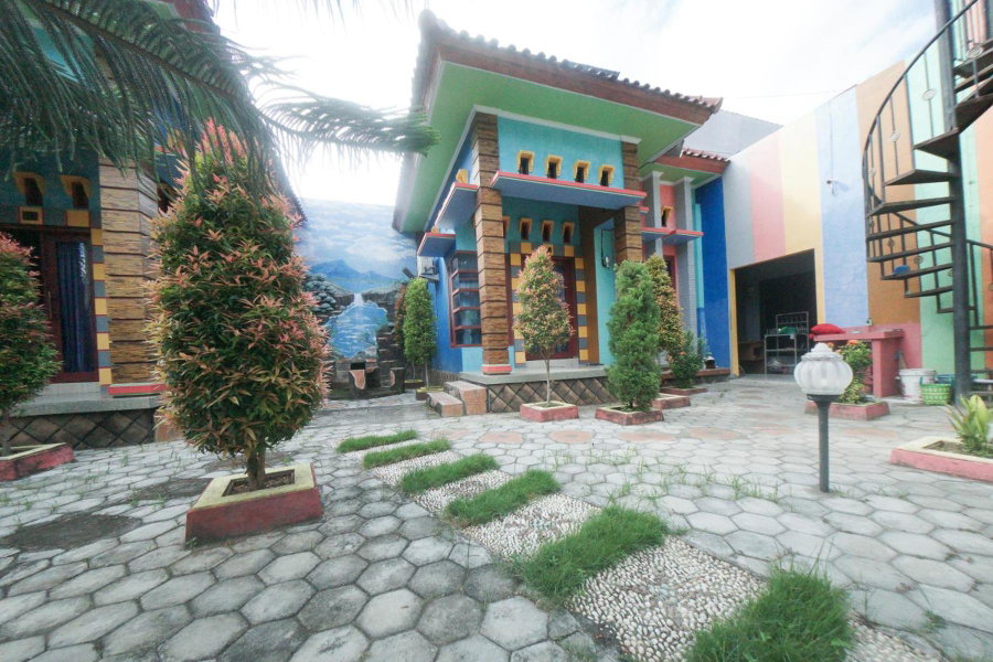 RedDoorz Syariah near Mall Roxy Banyuwangi 2, Banyuwangi, Indonesia