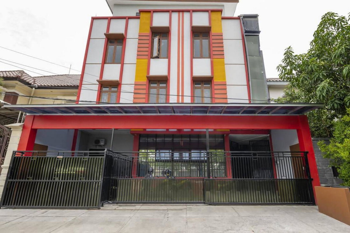 Hotel · RedDoorz @ Jemursari Surabaya 2, Surabaya