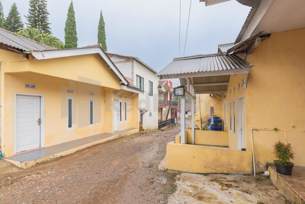 Hotel · Selaras Homestay Ciwidey, Nempel