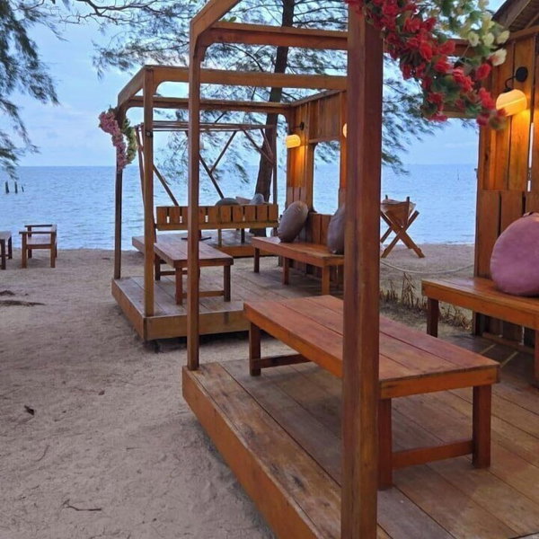 Kawaland Glamping Resort, Bintan, Indonesia