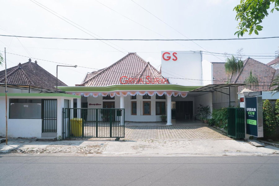 Urbanview Hotel Griya Surya Malang by RedDoorz, Malang, Indonesia
