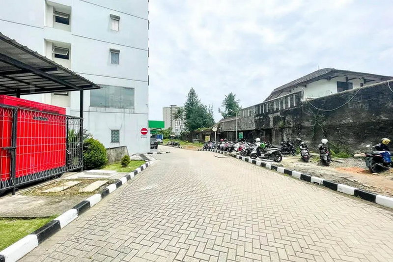 RedLiving Apartemen Green Lake View Ciputat - Pelangi Rooms 2 Tower E, Tangerang, Indonesia