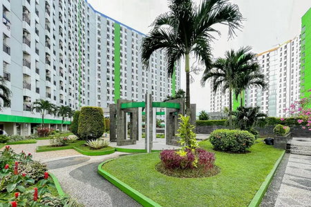 RedLiving Apartemen Green Lake View Ciputat - Pelangi Rooms 2 Tower E, Tangerang, Indonesia