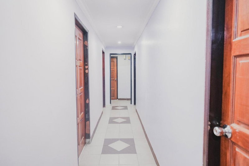Reddoorz near Nagoya Hill Mall Batam 5, Batam Center, Indonesia