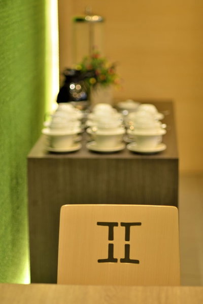 Zodiak MT Haryono by KAGUM Hotels, Jakarta, Indonesia