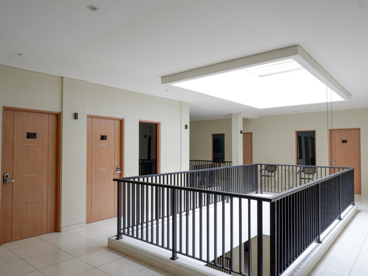 Hotel · RedDoorz near Exit Tol Banyumanik 2, Srondolwetan