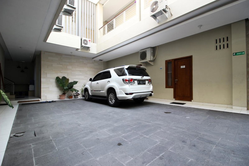 RedDoorz Plus near UPN Jogjakarta 2, Yogyakarta, Indonesia