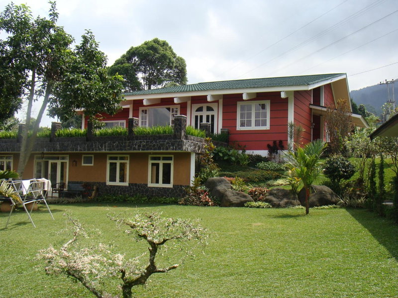 Villa Tjokro, Puncak, Indonesia