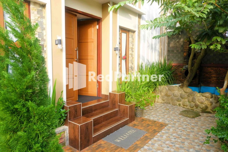 Guest House Bibong Makassar Mitra RedDoorz, Makassar, Indonesia