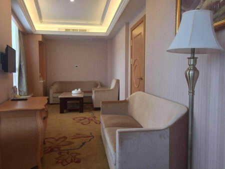 Vienna International Hotel Shenzhen Xiashuijing Metro Station, Shenzhen, China