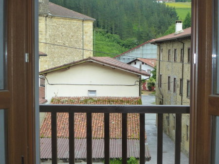 Albergue Usandi Auto Check-in, Ziortza-Bolibar, Spain
