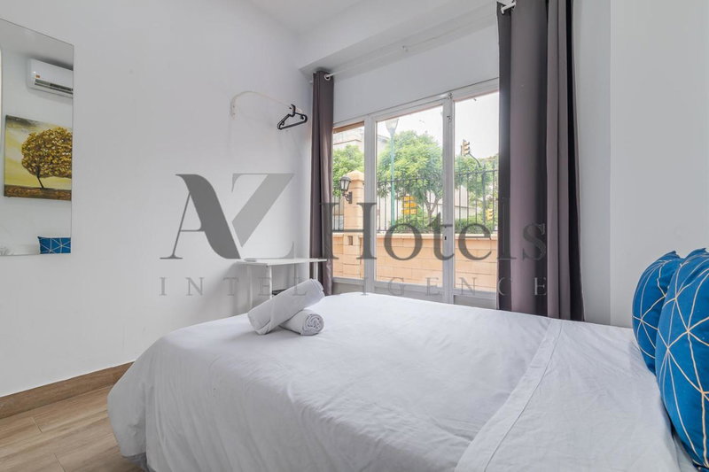 AYZ Elcano - Auto check-in property, Málaga, Spain