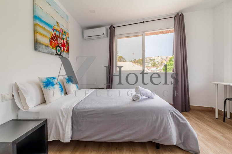AYZ Elcano - Auto check-in property, Málaga, Spain