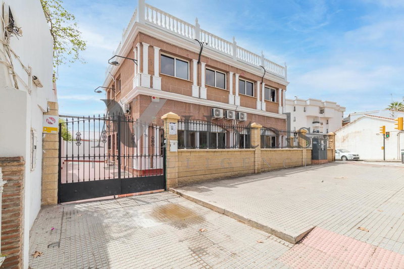 AYZ Elcano - Auto check-in property, Málaga, Spain