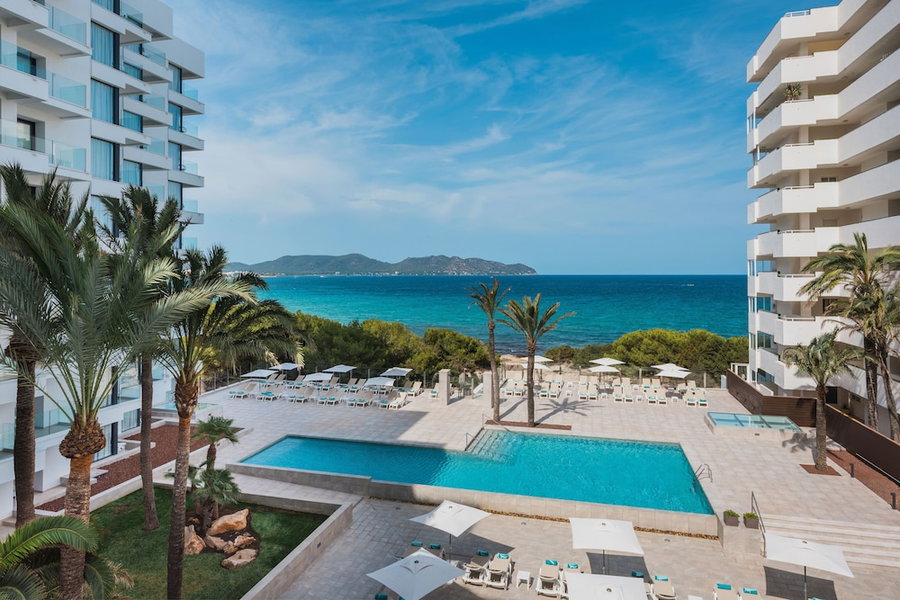Iberostar Waves Cala Millor -Adults Only, Sant Llorenç des Cardassar, Spain