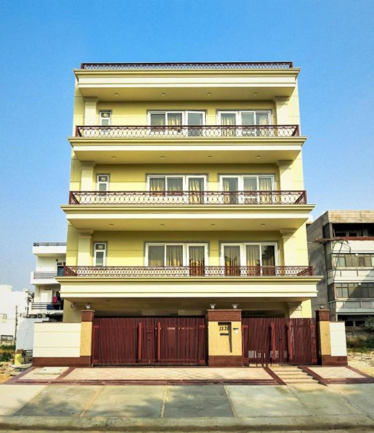 Hotel · BluO Studio4 Golf Course Road - Gym, Balcony, Lift, Gurgaon