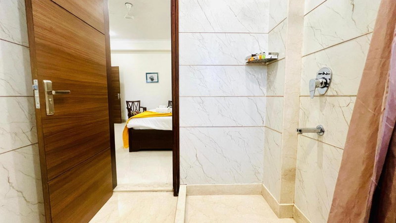 BluO Studio4 Golf Course Road - Gym, Balcony, Lift, Gurgaon, India