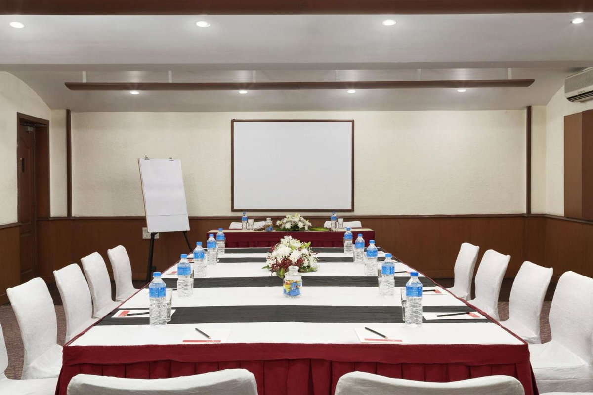 Hotel · Regenta Place Bangalore, Cunningham Road, Bangalore