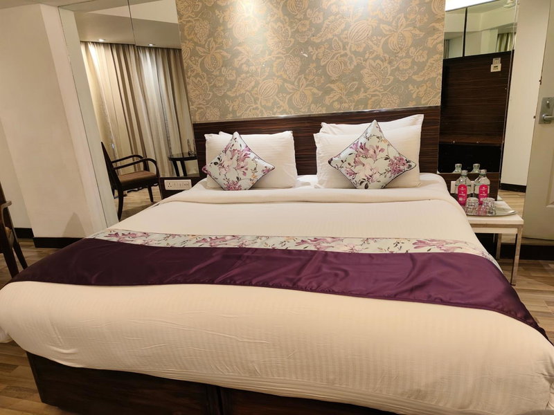 Regenta Place Bangalore, Cunningham Road, Bangalore, India