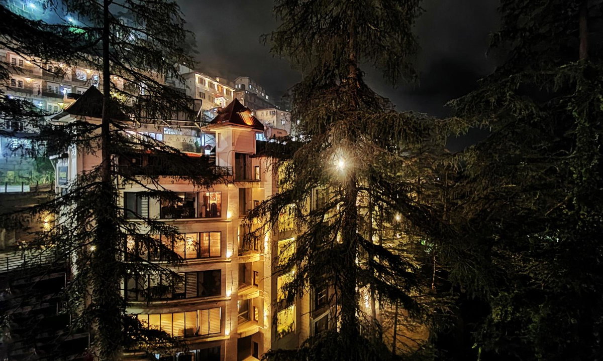 Royale Retreat Hotel & Spa Near Mall Road, India