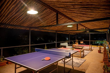 SaffronStays Onellaa, Nashik - infinity pool villa surrounded by a vineyard, Nashik, India