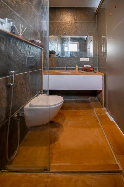 SaffronStays Onellaa, Nashik - infinity pool villa surrounded by a vineyard, Nashik, India
