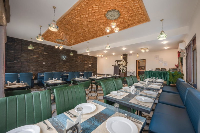 Echor Kashmir Holidays Resort Srinagar, Srinagar, India