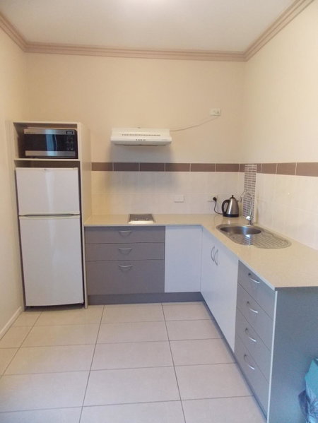 Emerald Executive Apartments, Emerald, Australia