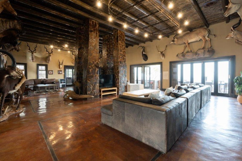 Humdani Game Lodge, Vaalkop Dam, South Africa