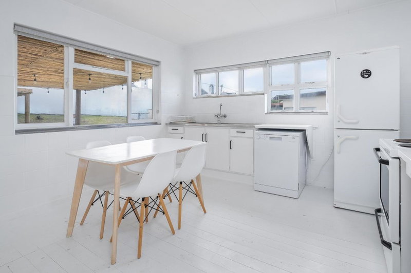 Live Simply Beach House, Stilbaai, South Africa