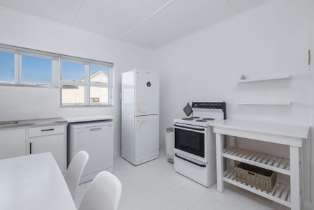 Live Simply Beach House, Stilbaai, South Africa