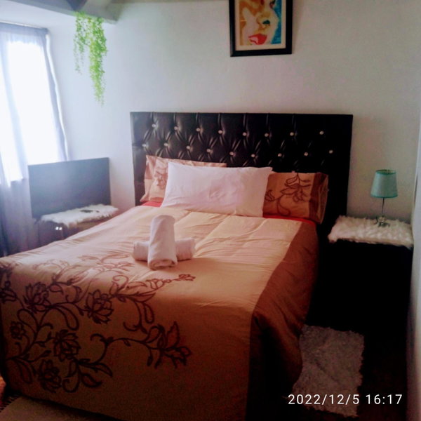 Zagorski’s Bed and breakfast, Bloubergstrand, South Africa