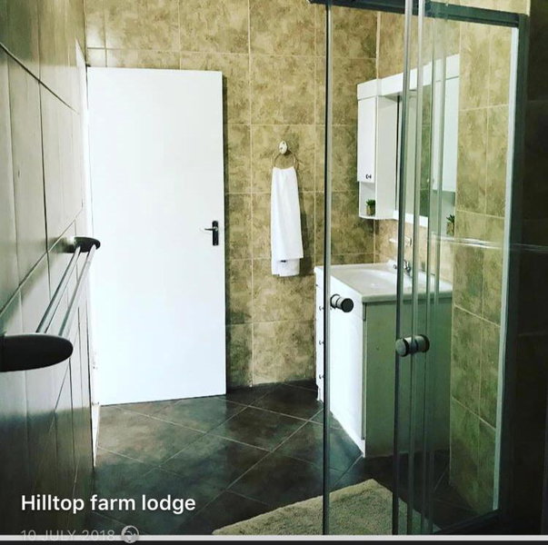 Hill Top Farm Lodge, Sea Park, South Africa