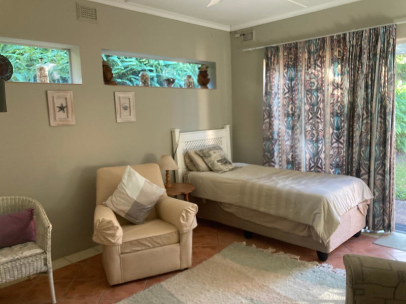 1 bed garden flat, Umzumbe, South Africa