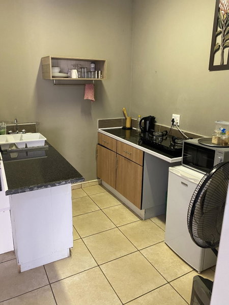 Menlyn Mews BnB, Pretoria, South Africa