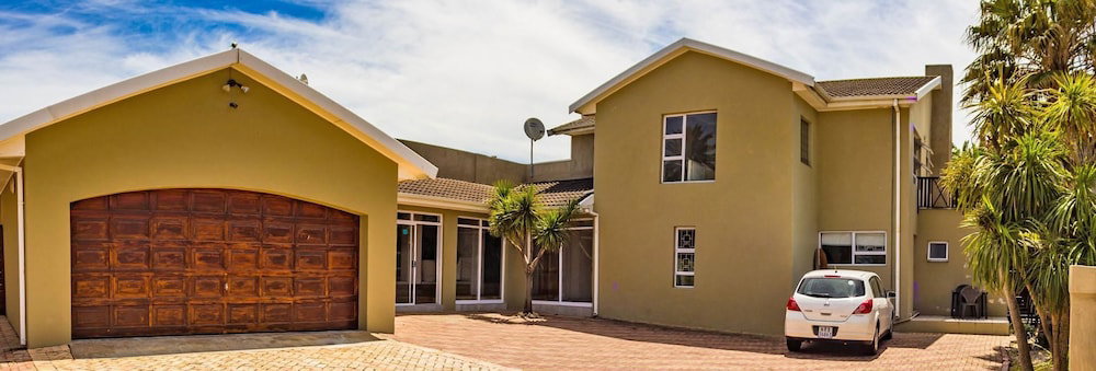The Russel Guesthouse, South Africa